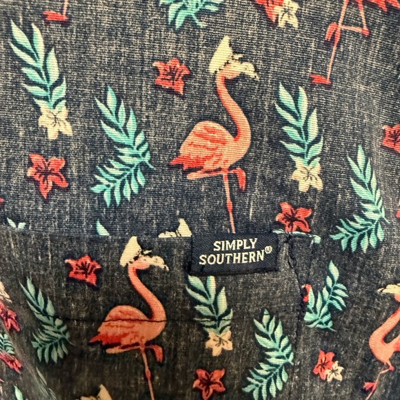 Simply Southern Tropical Flamingo Button-Down Shirt - Picture 5 of 7